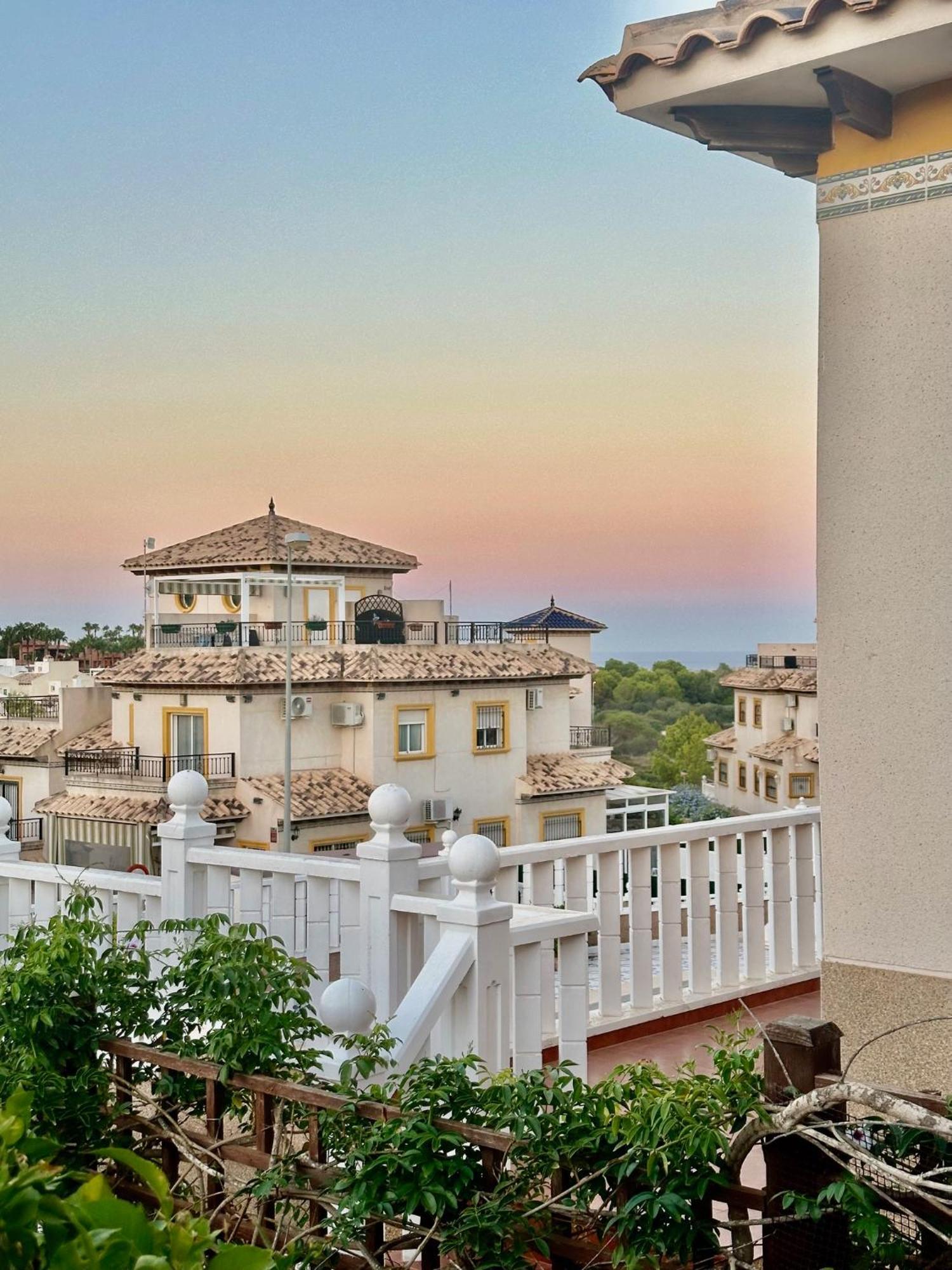 Casa Lilly-Rose, A Beautiful 3 Bedroom Detached Villa A Short Walk To The Villamartin Plaza & Golf Course Eksteriør billede